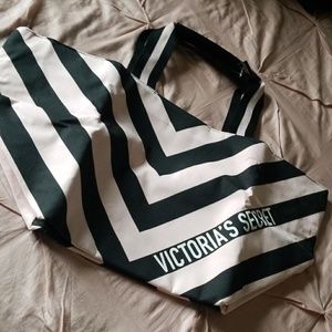 Victoria Secret weekend bag